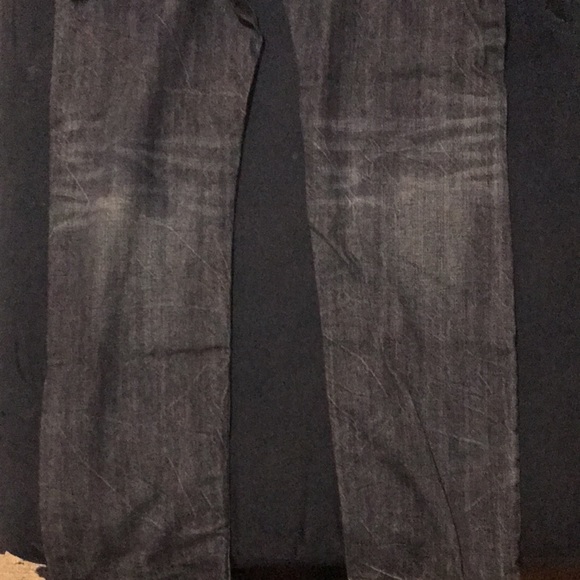 Levis - Picture 4 of 4